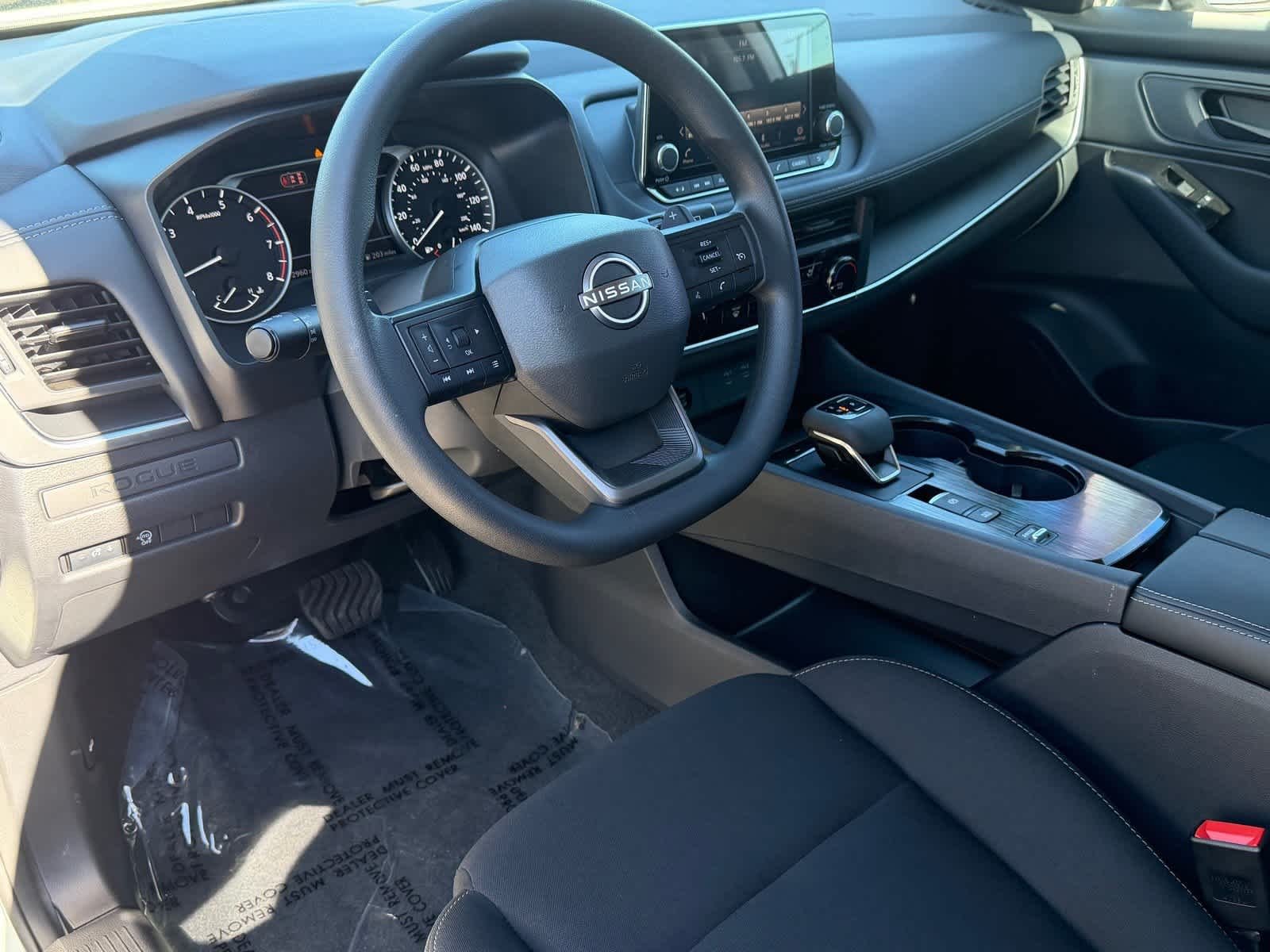 New 2026 Glacier White Nissan S image 11