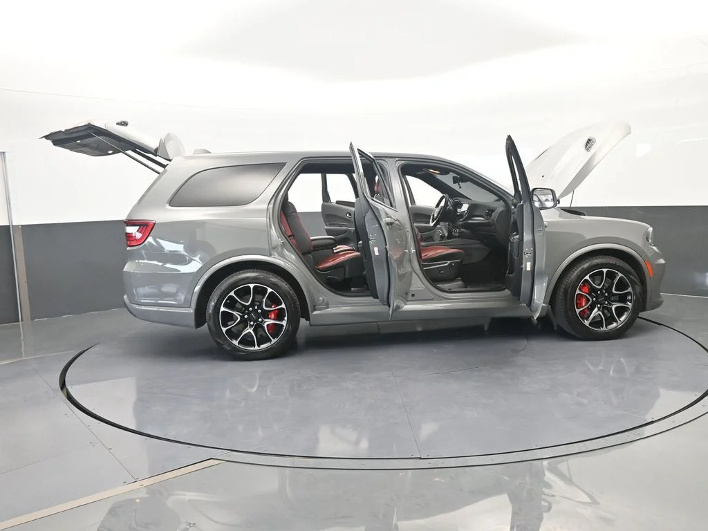 Used 2021 Destroyer Gray Clearcoat Dodge SRT Hellcat image 77