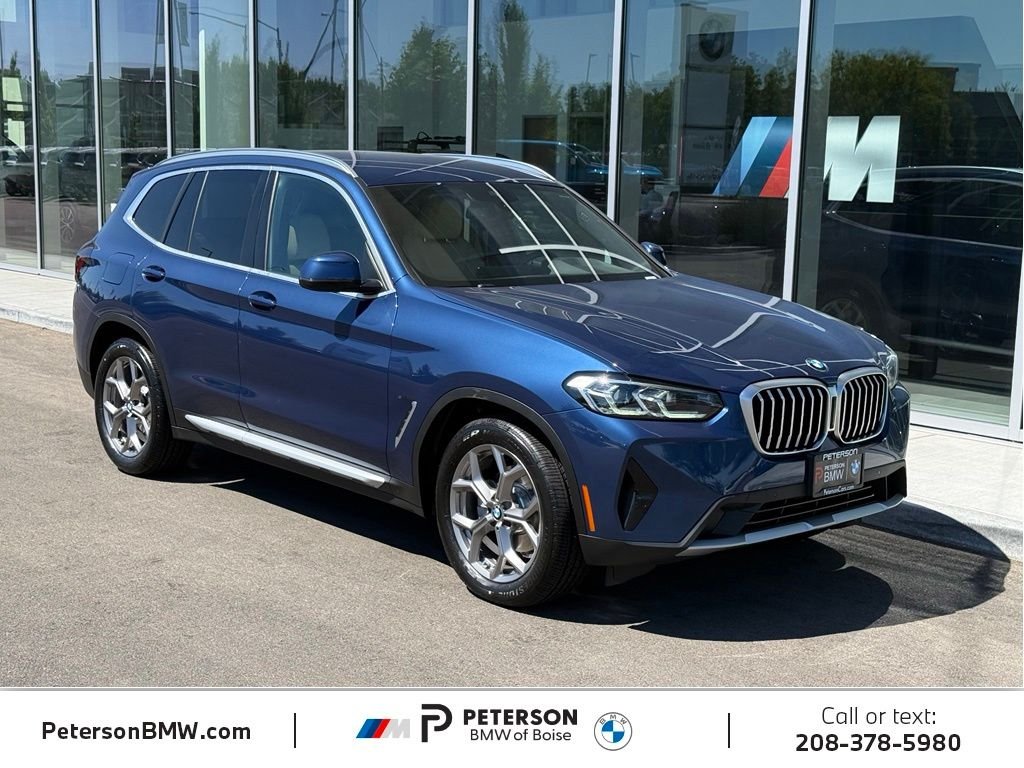Used 2022 Blue BMW xDrive30i image 7