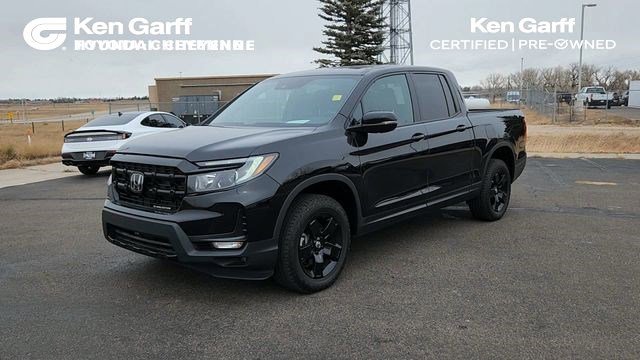 2025 Honda Ridgeline Black Edition's photo