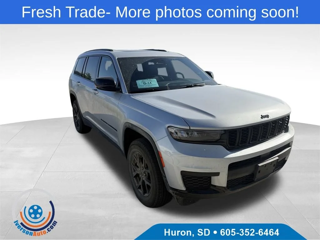 2025 Jeep Grand Cherokee L Altitude X 4x4's photo