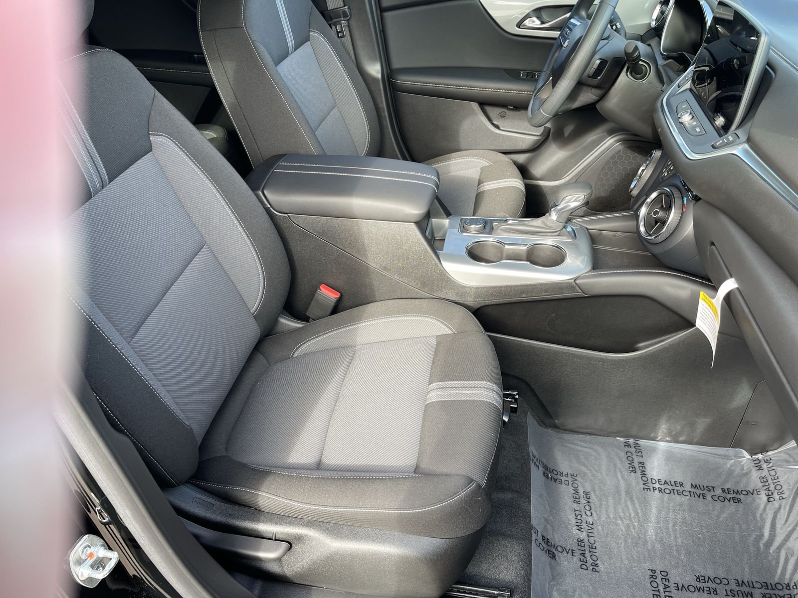 2025 Chevrolet Blazer 2LT - Photo 40