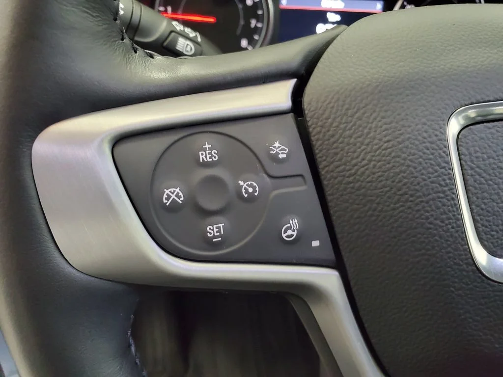 Used 2020 BLUE EMERALD METALLIC GMC SLT image 9