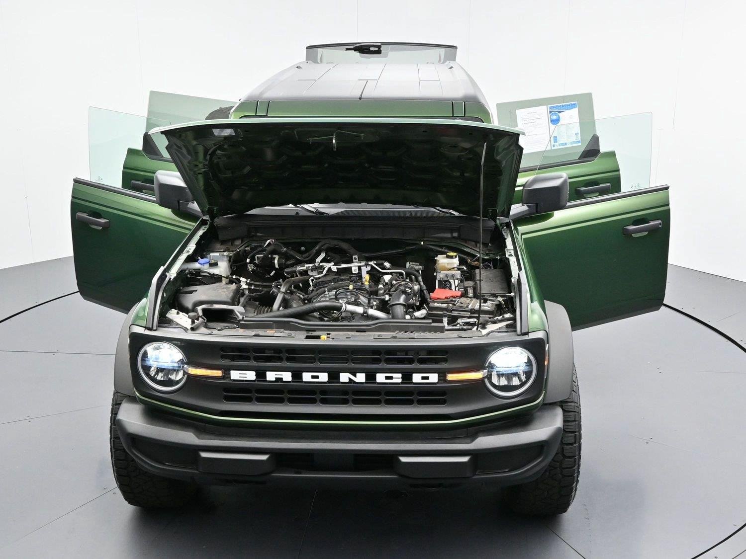 Used 2025 Green Ford Base image 47