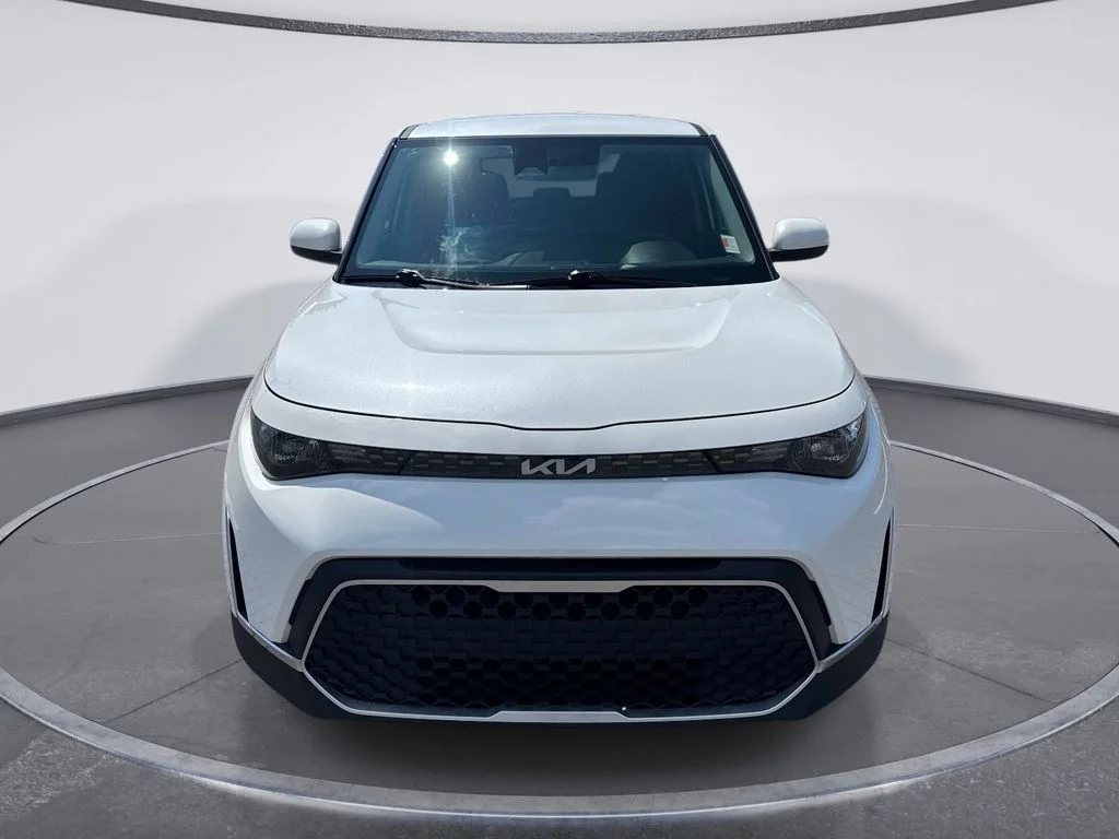 Used 2023 White Kia LX image 2