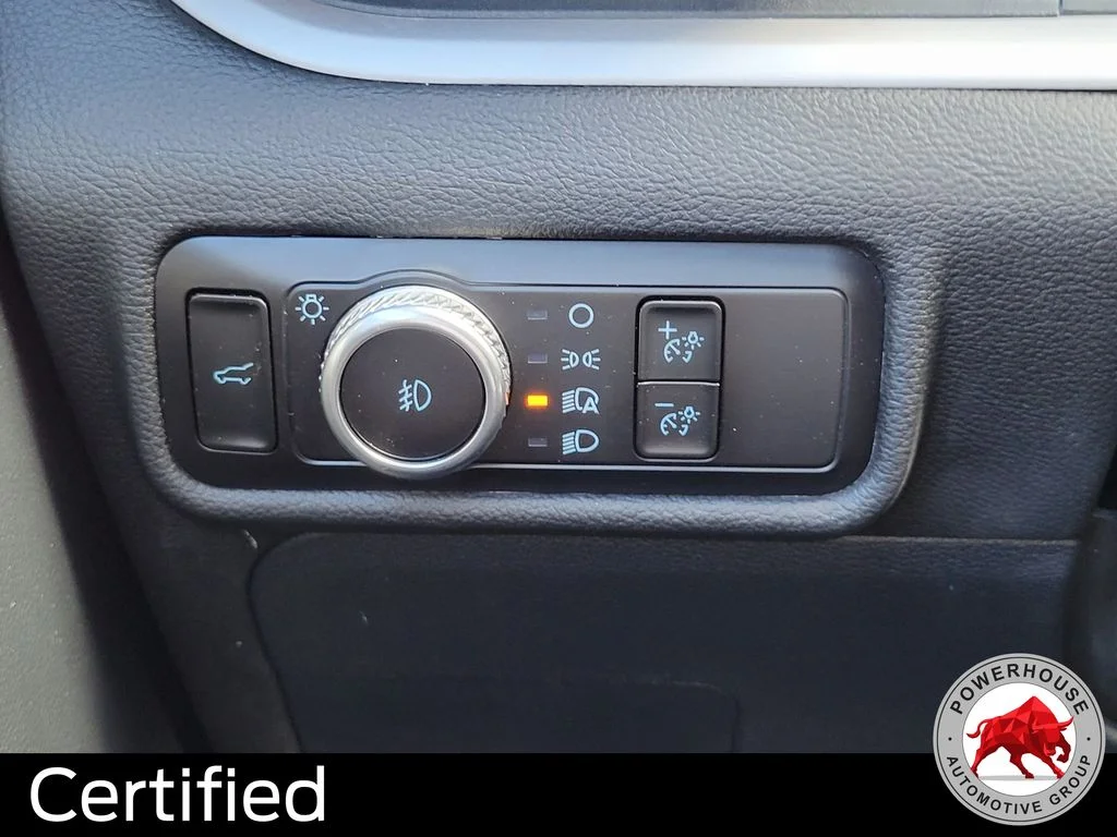 Used 2023 Gray Ford XLT image 29