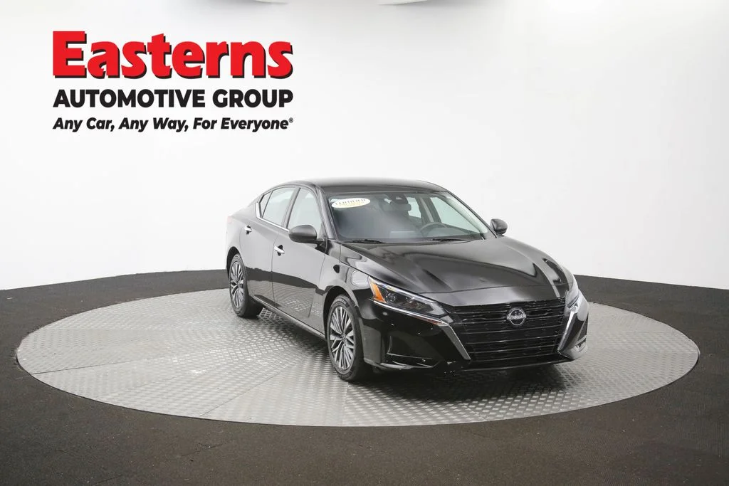 Used 2024 Black Nissan 2.5 SV image 46