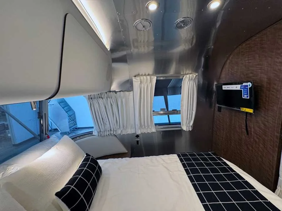 New 2026 SILVER AIRSTREAM  image 39