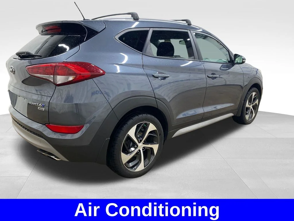 Used 2017 Gray Hyundai Sport image 4
