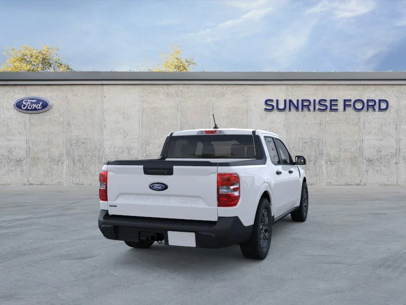 New 2026 Oxford White Ford XLT image 8