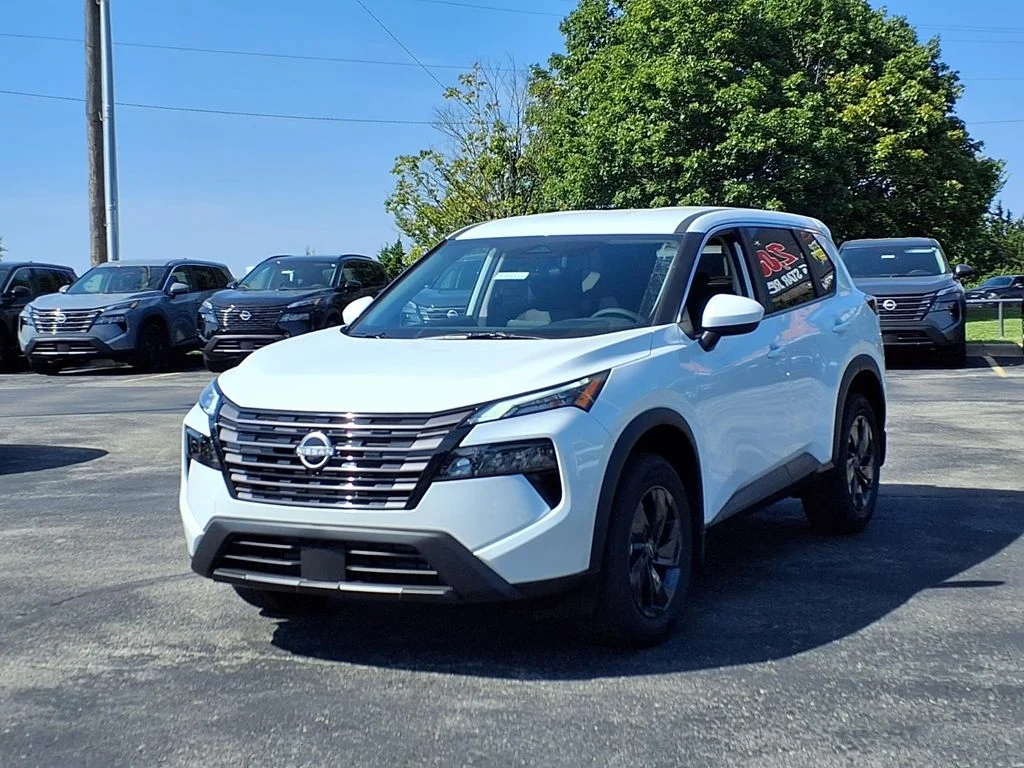 New 2026 Everest White Pearl TriCoat Nissan SV image 2