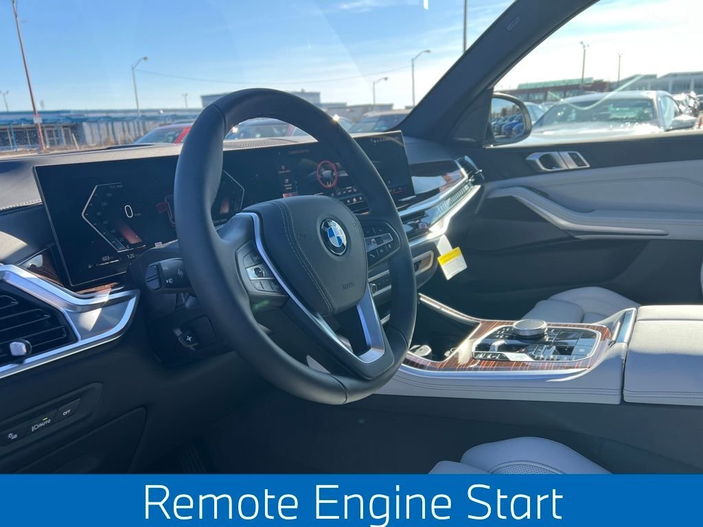Used 2026 Gray BMW xDrive40i image 5