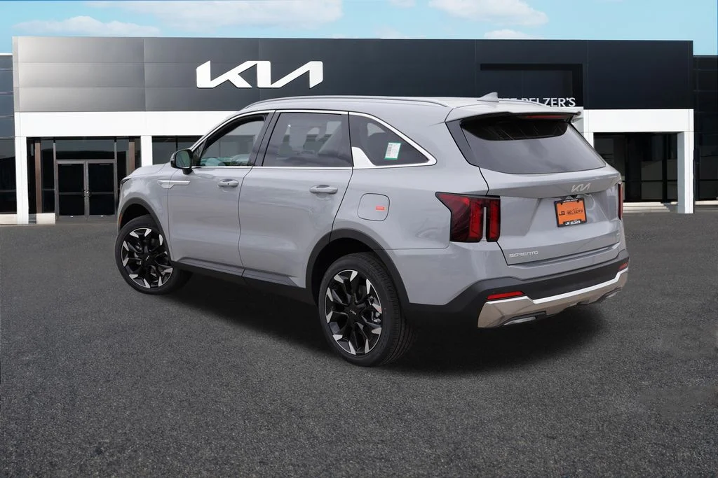New 2026 Wolf Gray Kia EX image 5