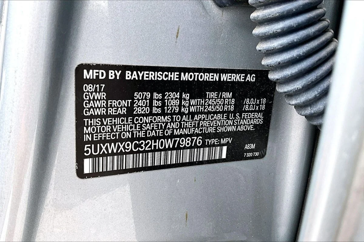 Used 2017 Silver BMW xDrive28i image 19