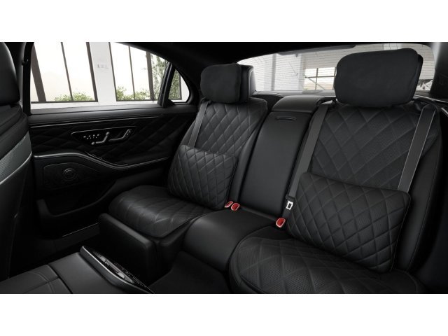 New 2027 Obsidian Black Metallic Mercedes-Benz S 580 image 6
