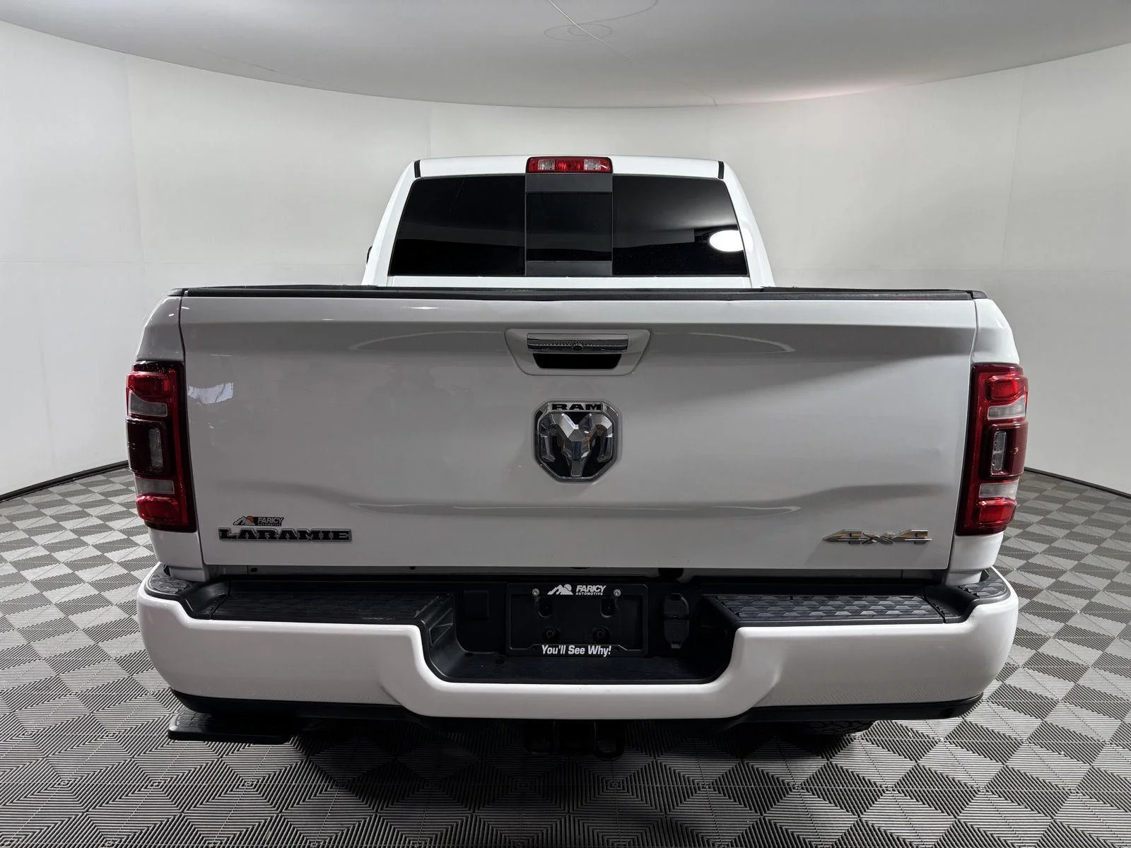 Used 2022 Bright White Clearcoat Ram Laramie image 4