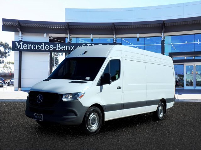 2025 Mercedes-Benz eSprinter Cargo Van