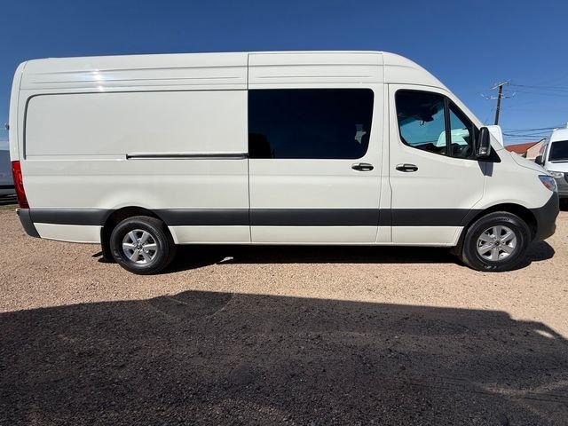 2026 Mercedes-Benz Sprinter Crew Van Base - Photo 9
