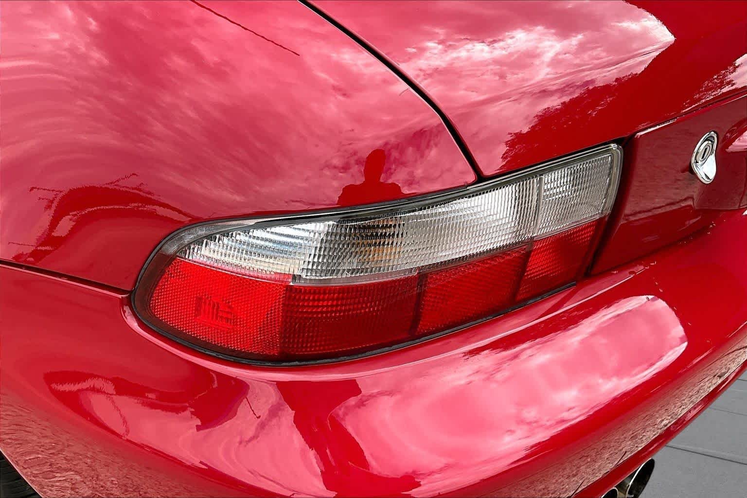 Used 2000 Imola Red BMW 3.2L image 26