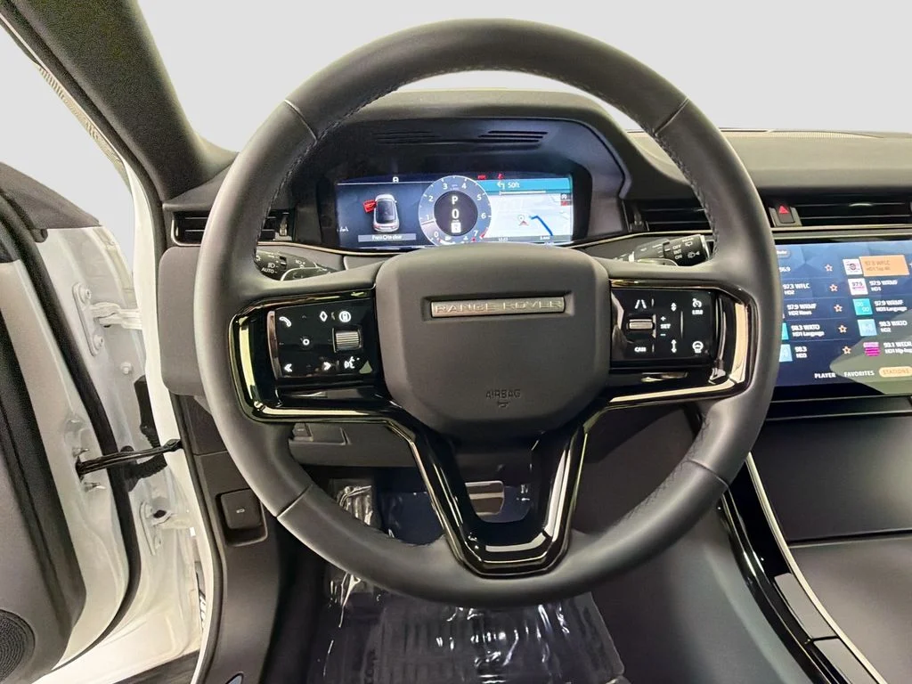 Used 2026 White Land Rover Dynamic image 11