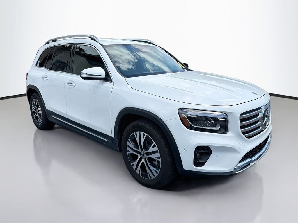 Used 2024 White Mercedes-Benz GLB 250 image 7