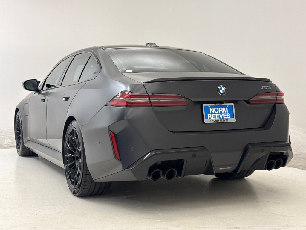 Used 2025 Grey BMW Base image 7