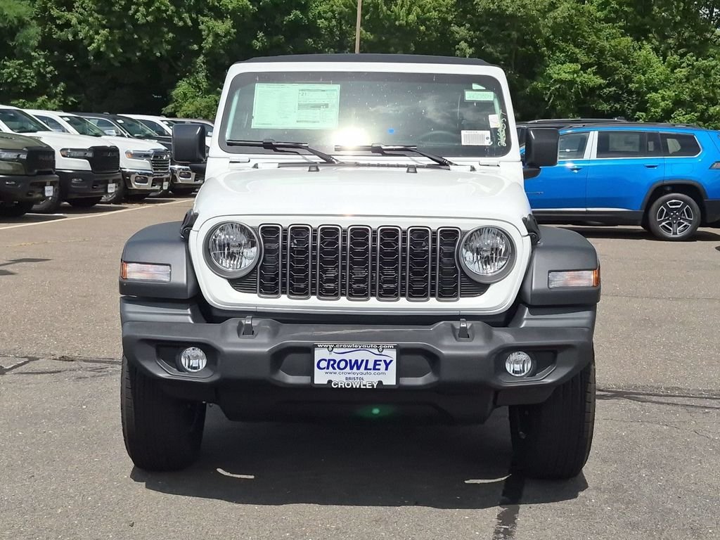 New 2026 Bright White Clear-Coat Exterior Paint Jeep Sport image 7