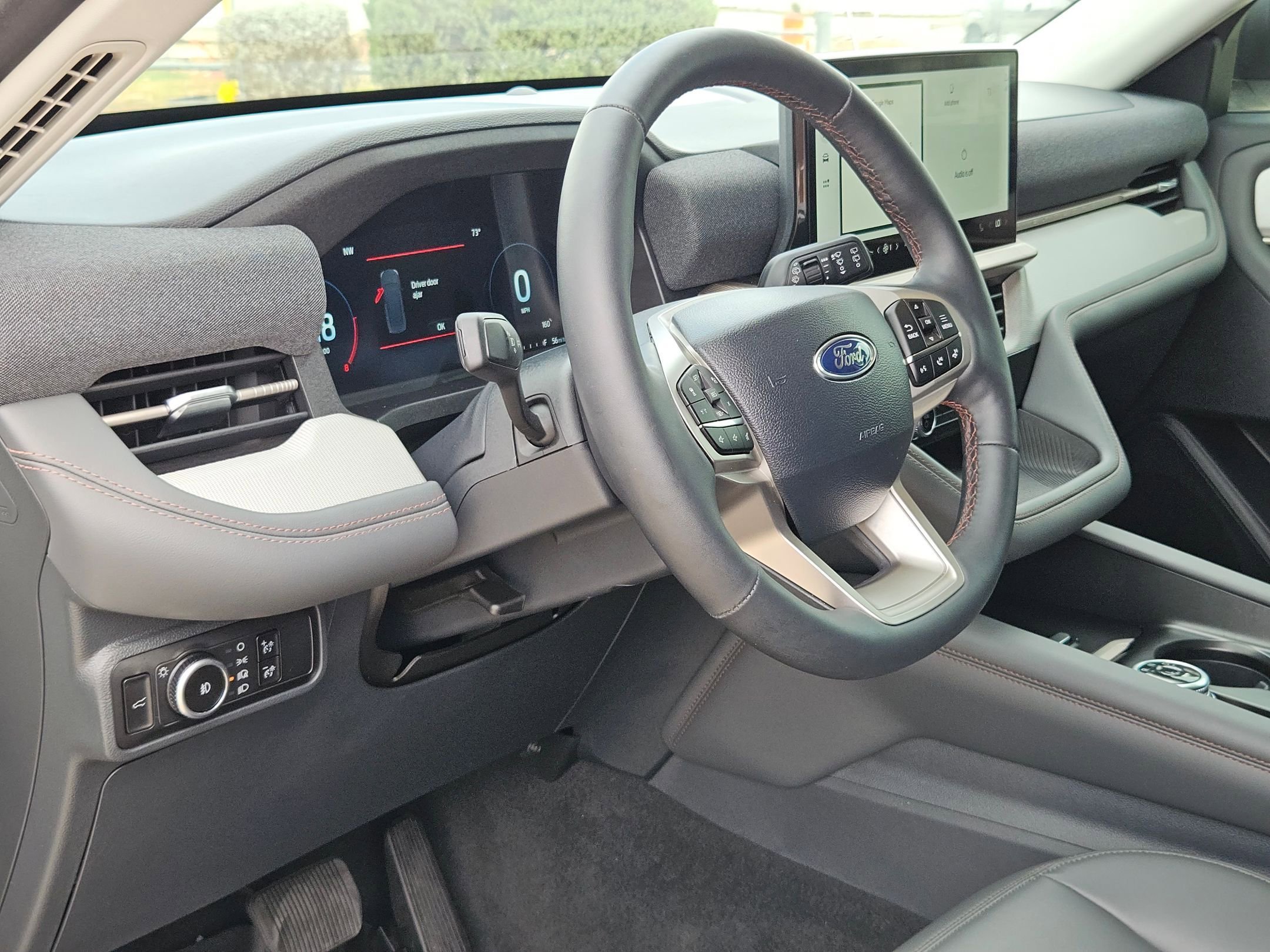 2025 Ford Explorer Active - Photo 11