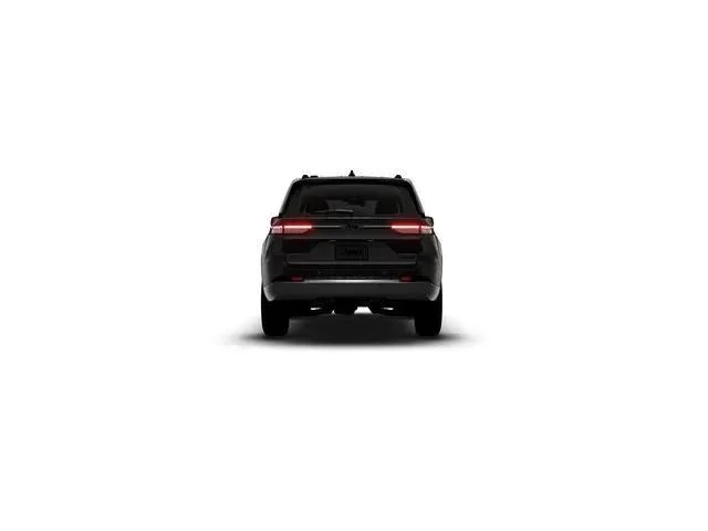 New 2026 Diamond Black Crystal Pearl-Coat Exterior Paint Jeep Limited image 6