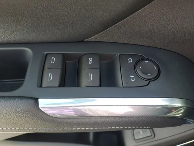 2025 Chevrolet Traverse LT - Photo 25