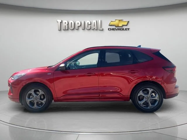 Used 2024 Red Ford ST-Line image 2