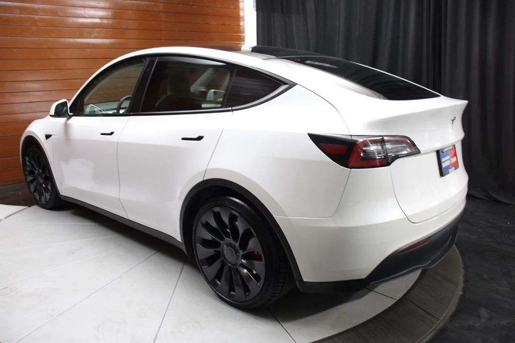 Used 2023 Pearl White Multi-Coat Tesla Performance image 13