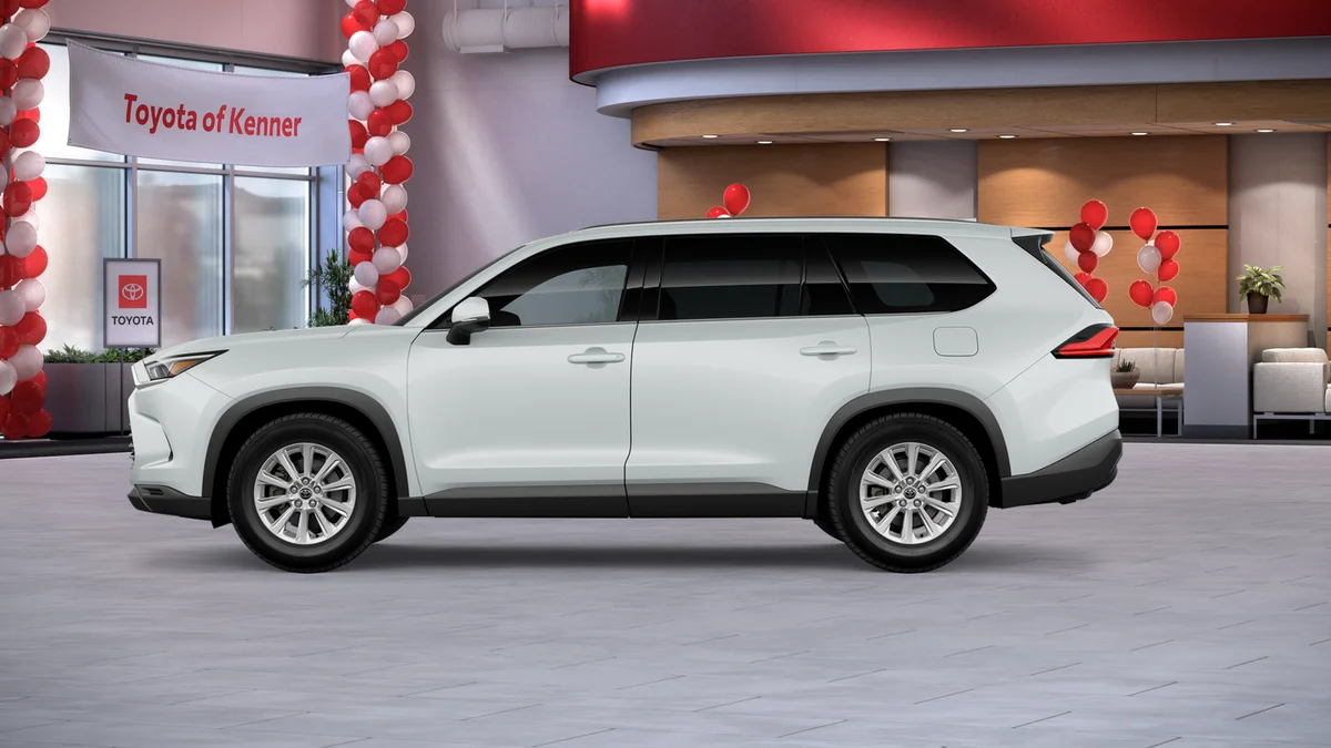 New 2026 Wind Chill Pearl Toyota XLE image 12