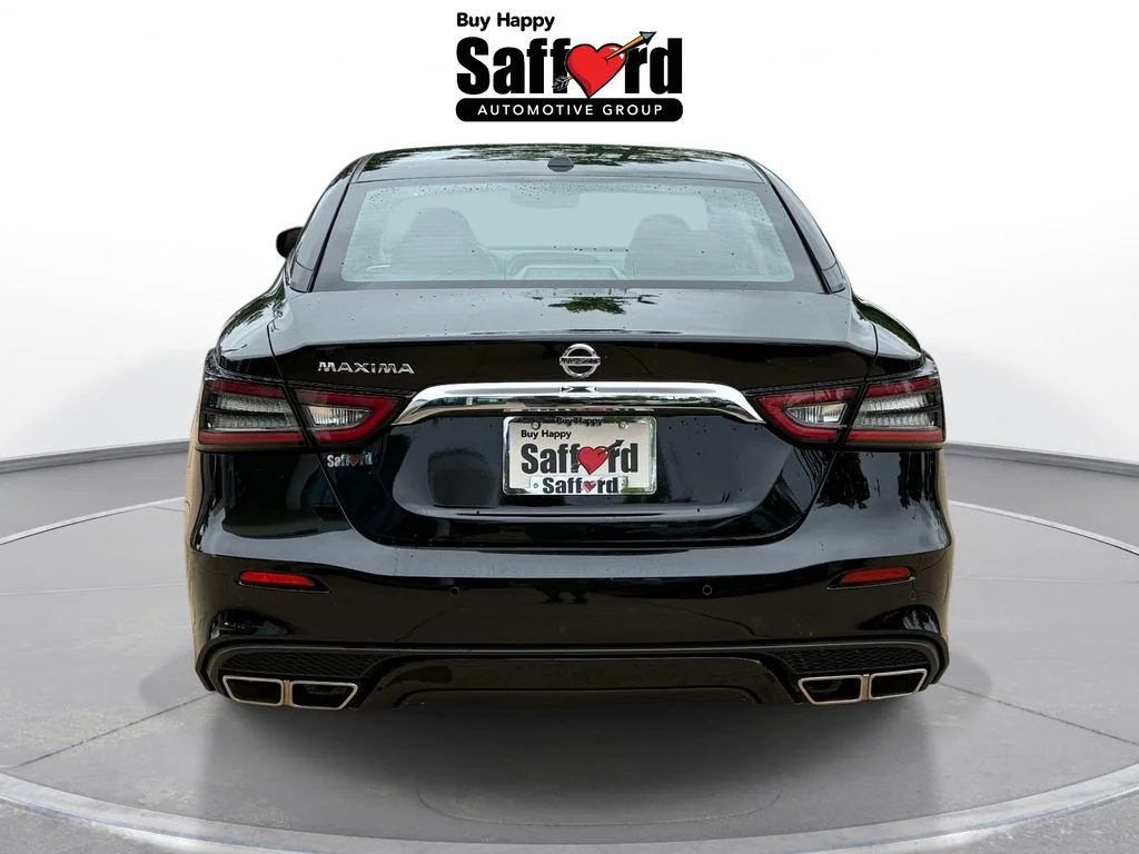 Used 2020 Black Nissan 3.5 S image 6