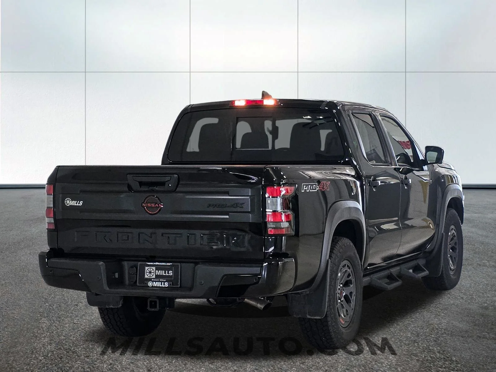 2026 Nissan Frontier PRO-4X - Photo 6
