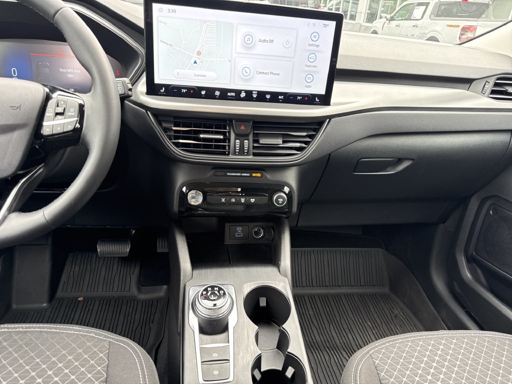 Used 2023 Gray Ford Active image 16