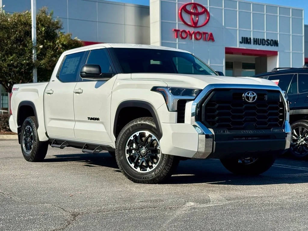 New 2026 Ice Cap Toyota SR5 image 2