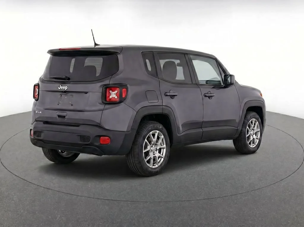 2023 Jeep Renegade Latitude - Photo 4