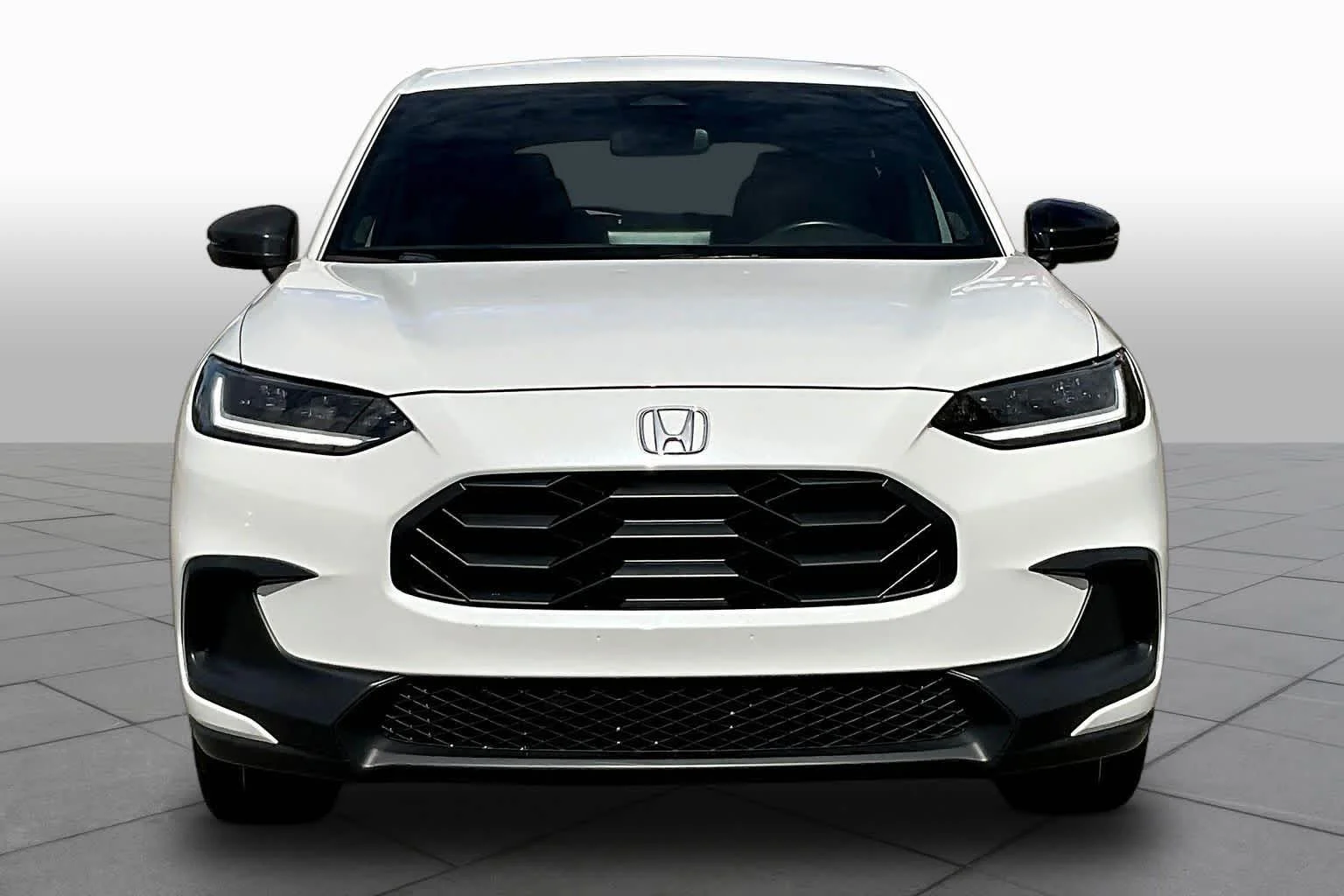 Used 2023 Platinum White Pearl Honda Sport image 4