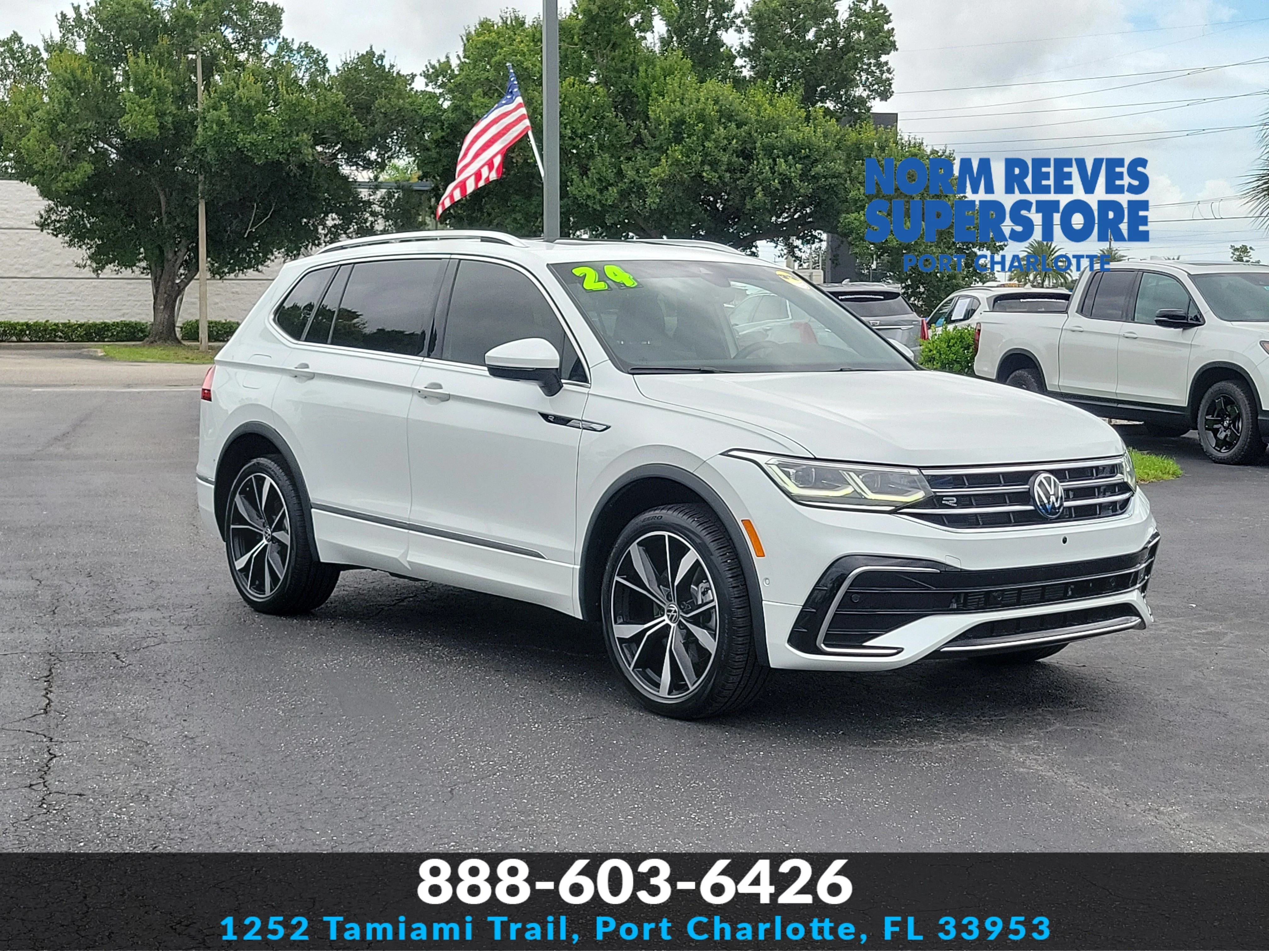 Used 2024 Opal White Volkswagen 2.0T SEL R-Line image 1