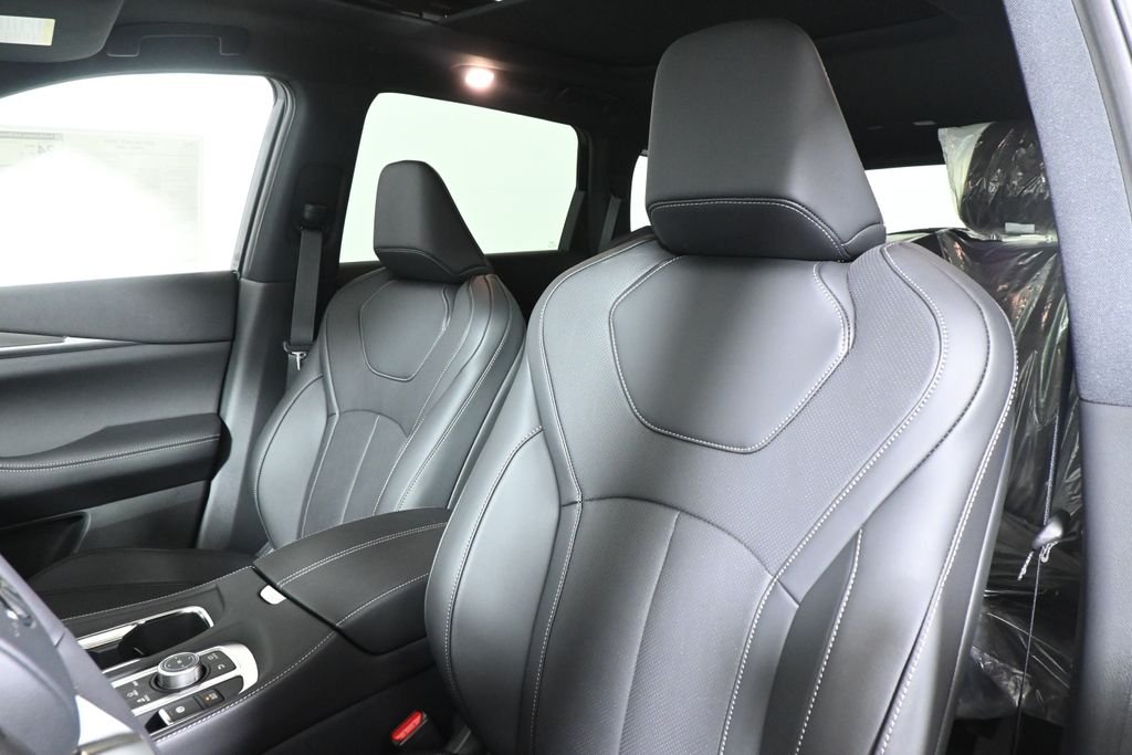 New 2027 MINERAL BLACK INFINITI Sport AWD image 16