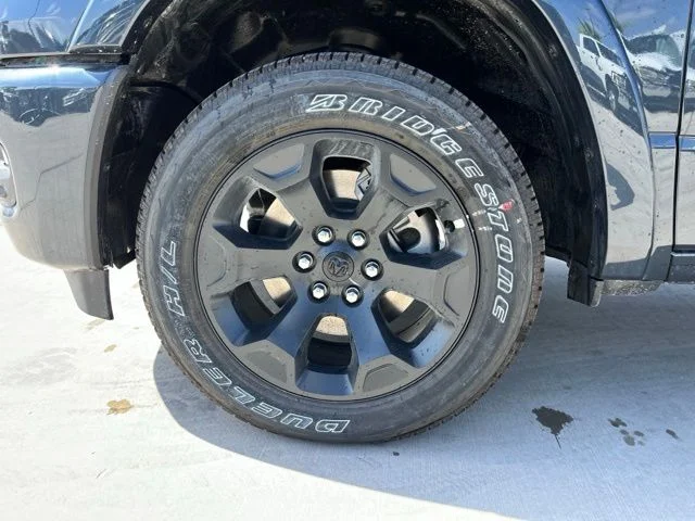 New 2026 Forged Blue Metallic Exterior Paint RAM Big Horn/Lone Star image 7