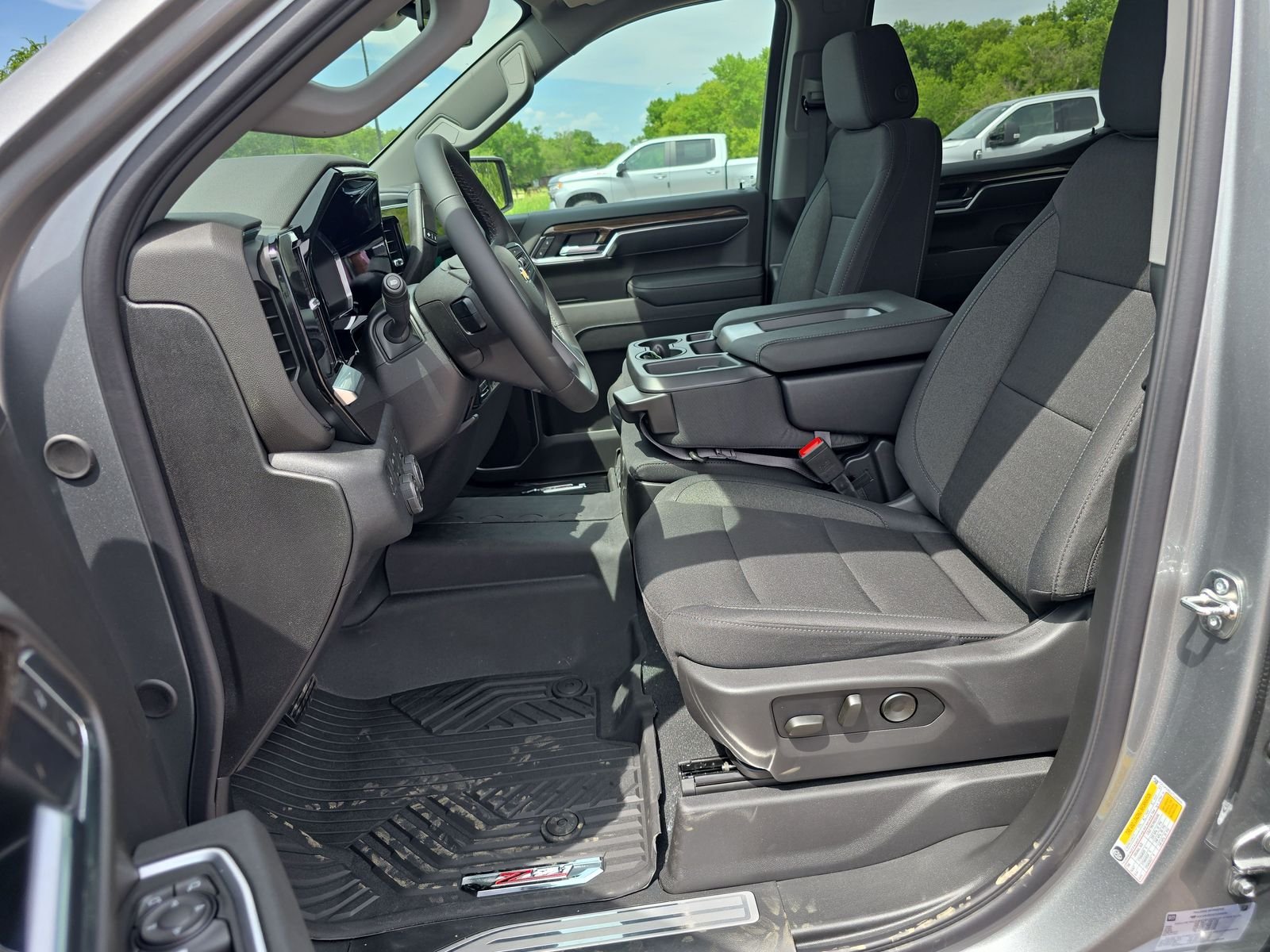 New 2026 Sterling Gray Metallic Chevrolet LT image 9
