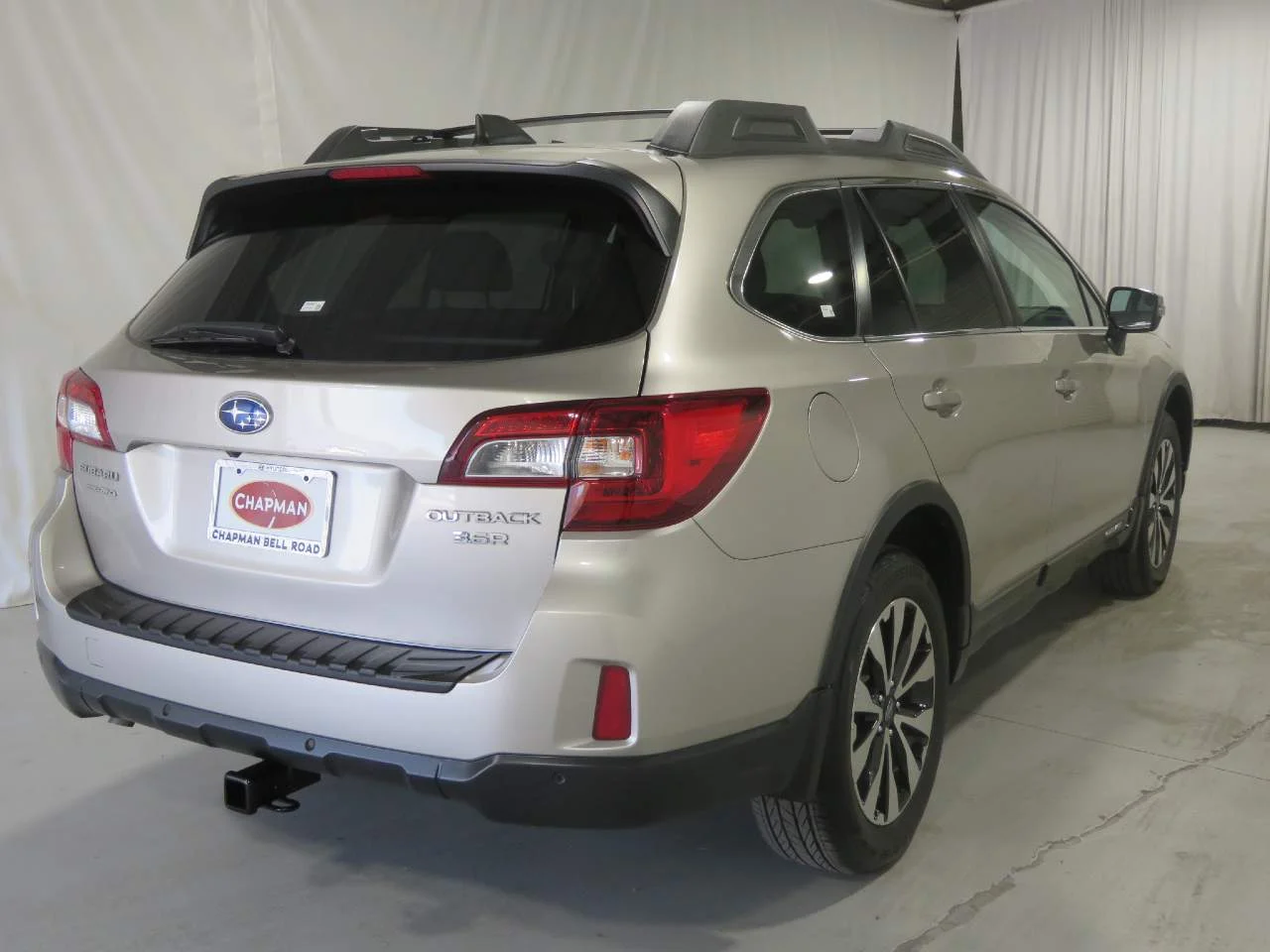 Used 2017 Tungsten Metallic Subaru 3.6R Limited image 4