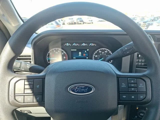 New 2026 Oxford White Ford XL image 13