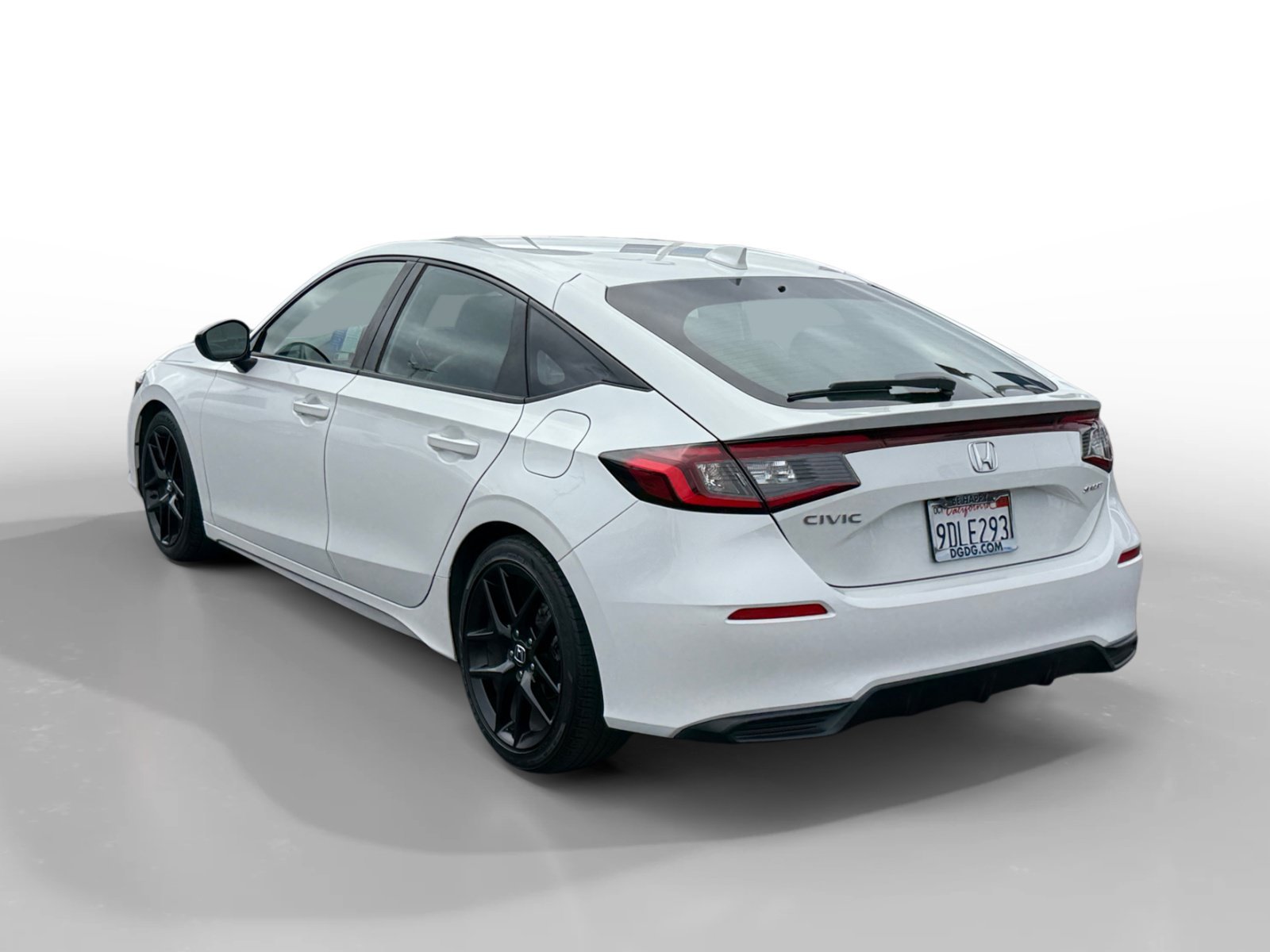 Used 2022 Platinum White Pearl Honda Sport image 3