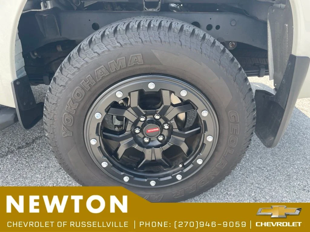 Used 2025 White Nissan SV image 18