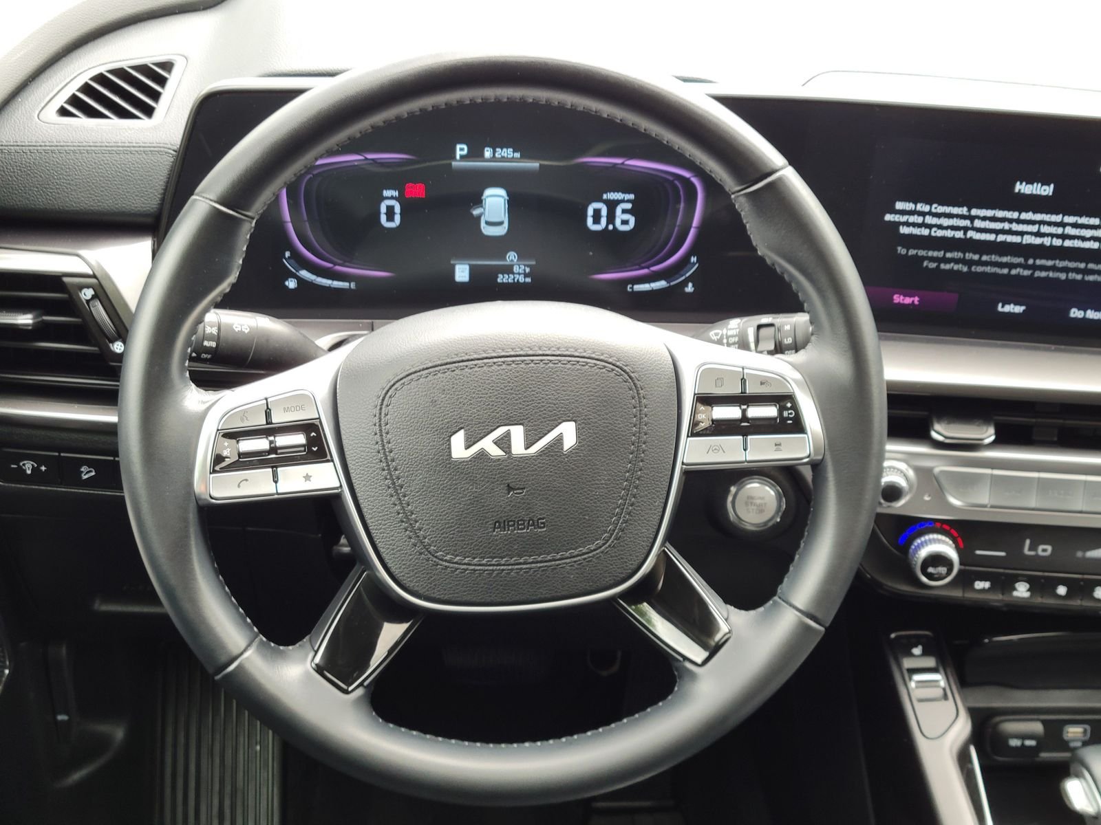 Used 2025 Black Kia S image 29