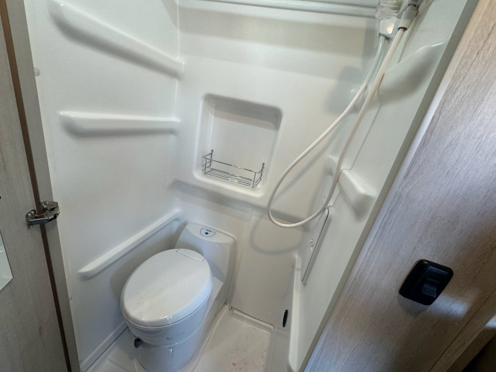 New 2026 Ceramic Gray Clearcoat Winnebago 59PX image 8