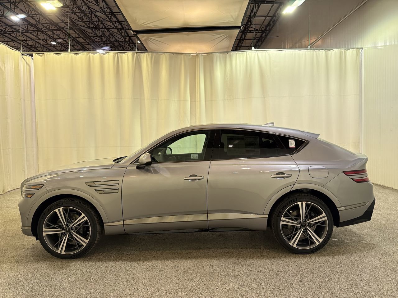 New 2026 Savile Silver Genesis 3.5T E-SC MHEV image 6